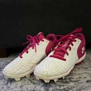 Girls' UA Glyde 2 RM Jr. Softball Cleats